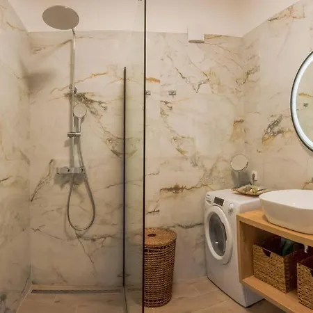 Apartament Luksuzni Ribica U Samom Centru Grada *